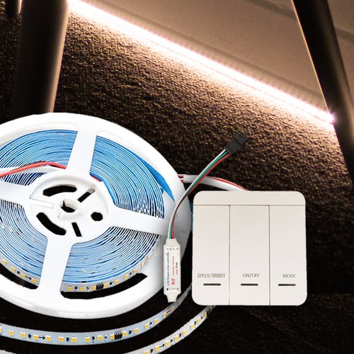 V-Tac 10W/m LED strip IC vandrande ljus - 10m, vandrande ljus, inkl kontroller, 120 LED per meter, 24V